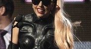 Lady Gaga revelou um trecho da letra de "Judas" no Twitter e disse que o clipe de "Born This Way" será anunciado em breve - AP