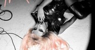 A capa do single "Hair", de Lady Gaga - Reprodução/Facebook oficial