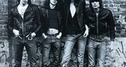 <i>Ramones</i>, de 1976, o disco de estreia do grupo, é um dos relançamentos - Reprodução