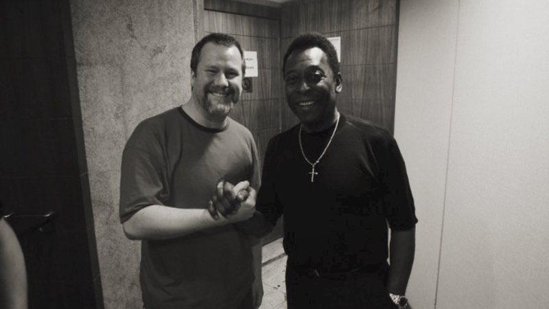 Billy Gould e Pelé (Foto: Divulgação/ Instagram/ @faithnomore)