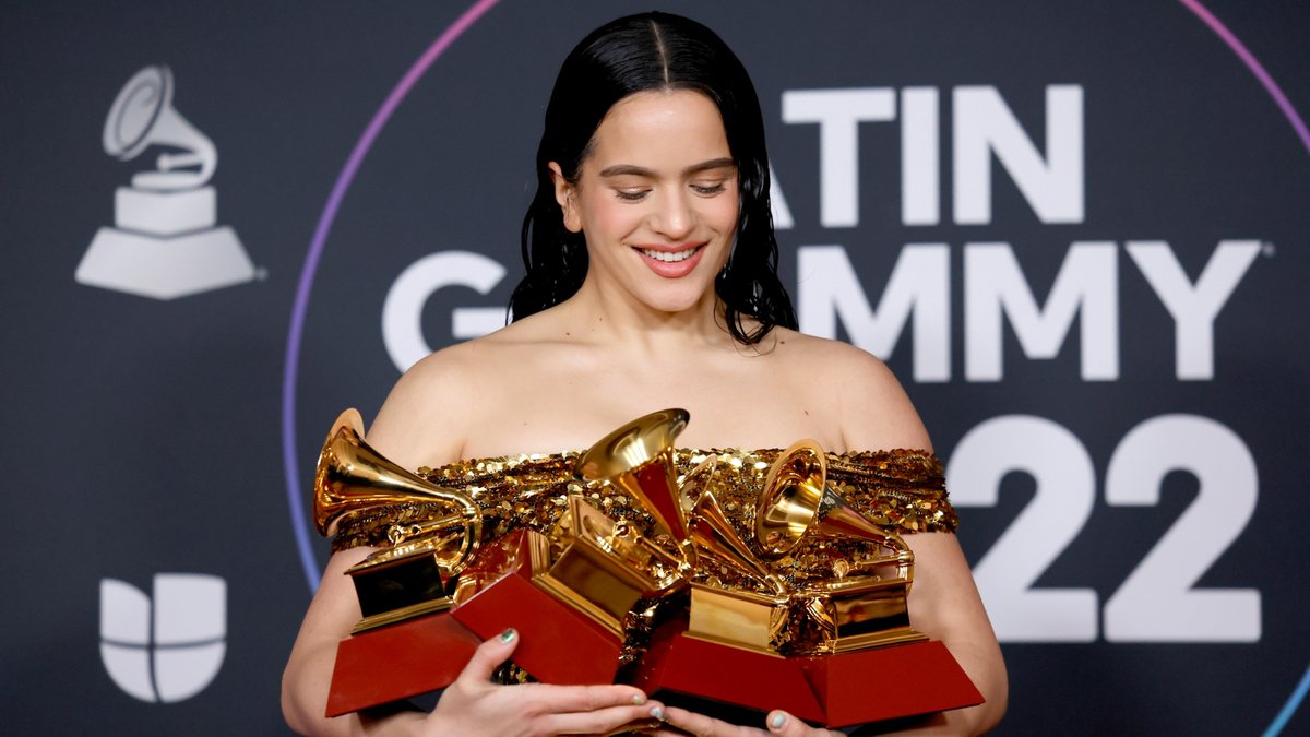 Rosalía no Grammy Latino (Foto: Getty Images)