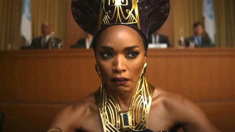 Angela Bassett como Rainha Ramonda (Foto: Reprodução/Marvel Studios)