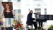 Axl Rose cantou "November Rain" para homenagear Lisa Marie Presley (Foto: Jason Kempin/Getty Images)