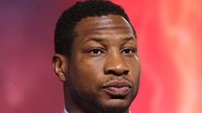 Jonathan Majors (Foto: Lia Toby/Getty Images)