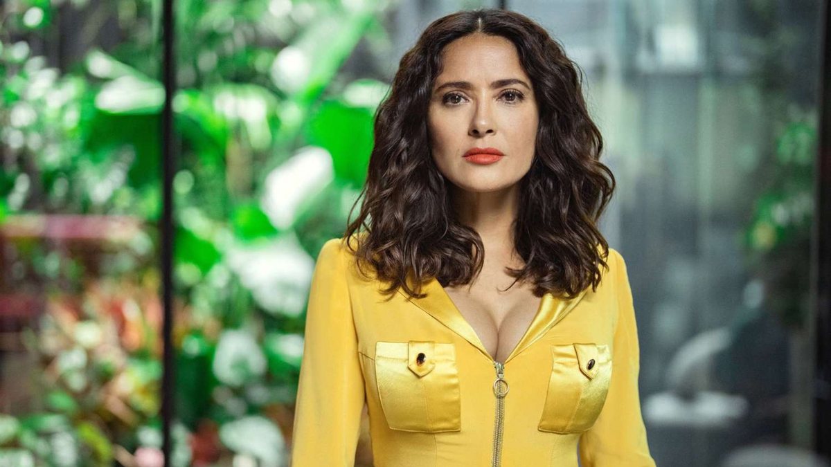 Salma Hayek como ela mesma na 6ª temporada de Black Mirror (Foto: Divulgação/Netflix)