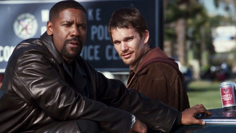 Denzel Washington e Ethan Hawke em Dia de Treinamento (Foto: Divulgação)