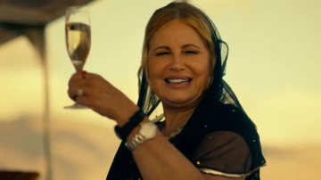 Jennifer Coolidge como Tanya em The White Lotus (Foto: Reprodução/HBO)