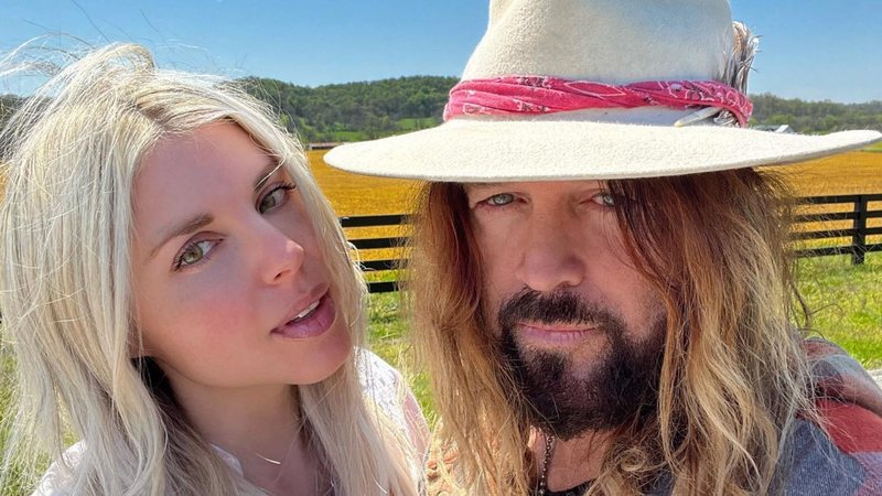 Firerose e Billy Ray Cyrus (Reprodução)