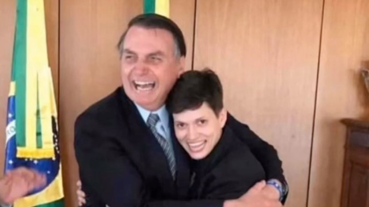 Jair Bolsonaro e Karol Eller (Foto: Reprodução/Instagram)