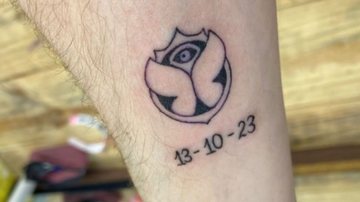 Tatuagem com data cancelada do Tomorrowland (Foto: Reprodução/Twitter)