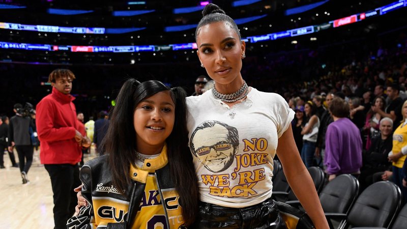 North West e Kim Kardashian (Foto: Kevork Djansezian/Getty Images)