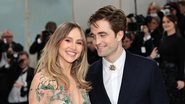 Suki Waterhouse e Robert Pattinson (Foto: Jamie McCarthy/Getty Images)