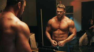 Alan Ritchson relembra bullying no colégio: "Ele esqueceu, eu não" (Foto: Divulgação/Amazon Prime Video)