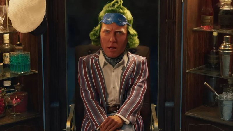 Hugh Grant recebeu "nude" de Oompa Loompa durante produção de Wonka (Foto: Divulgação/Warner Bros. Pictures)