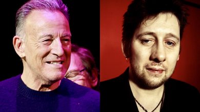 Bruce Springsteen e Shane MacGowan (foto de Jason Mendez/Martyn Goodacre/Getty Images)