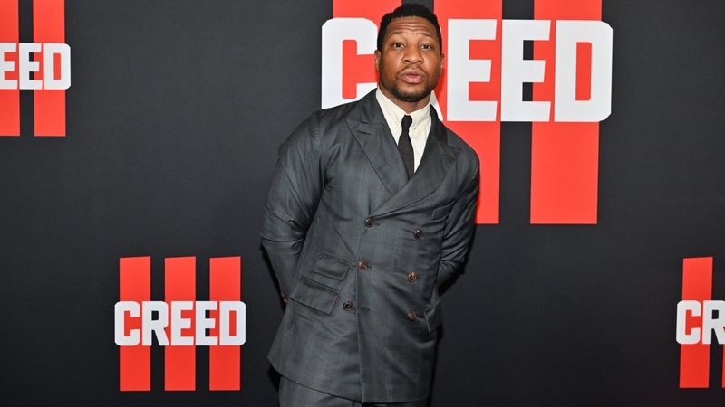 Jonathan Majors (Foto: Derek White/Getty Images)