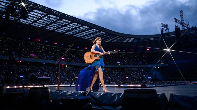 Taylor Swift em show realizado em Edimburgo, capital da Escócia, em 7 de junho de 2024 (Foto: Gareth Cattermole/TAS24/Getty Images for TAS Rights Management)