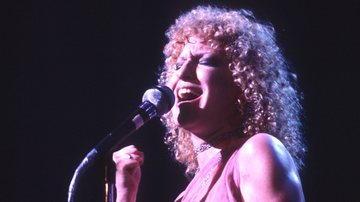 Bette Midler em 1970 (Foto: Michael Ochs Archives/Getty Images)