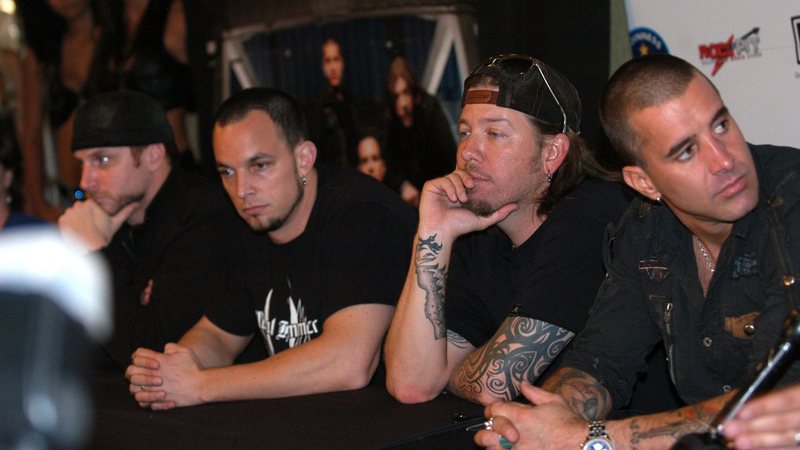 Brian Marshall, Mark Tremonti, Scott Phillips e Scott Stapp na formação do Creed em 2009 (Foto: Victor Spinelli/WireImage)