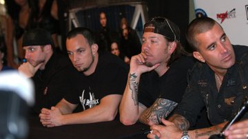 Brian Marshall, Mark Tremonti, Scott Phillips e Scott Stapp na formação do Creed em 2009 (Foto: Victor Spinelli/WireImage)