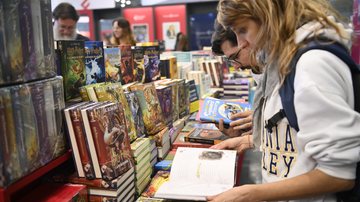 General view of people browsing books during the Turin Book Fair 2024 at Centro Congressi Lingotto on May 9, 2024 in Turin, Italy.(Photo by Stefano Guidi/Getty Images)