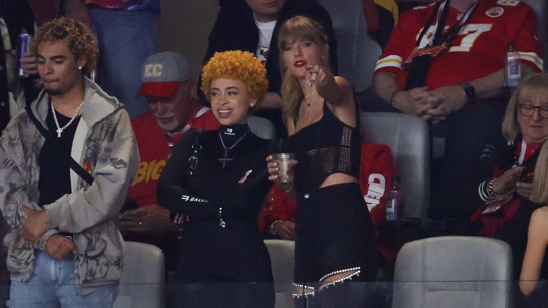 Ice Spice e Taylor Swift no Super Bowl 2024 (Foto: Ethan Miller/Getty Images)