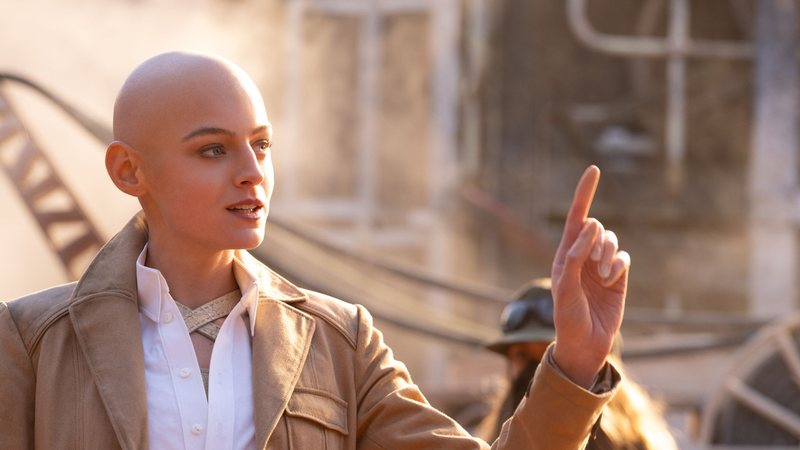 Emma Corrin como Cassandra Nova em Deadpool & Wolverine (Foto: Jay Maidment. © 2024 20th Century Studios / © and ™ 2024 MARVEL