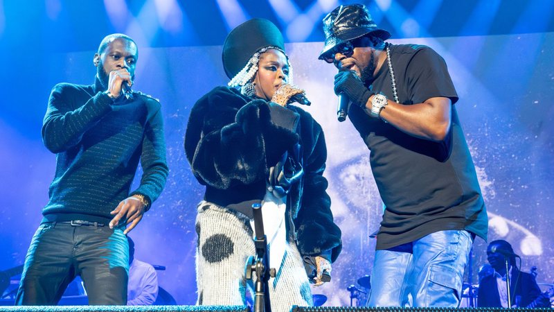 Pras Michel, Lauryn HIll e Wyclef Jean, do Fugees (Foto: Steve Jennings/Getty Images)