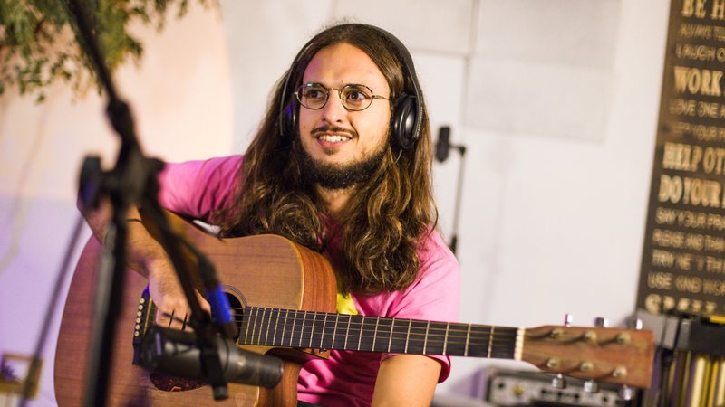 Benke Ferraz durante participação na Incubadora Musical do Recife (Foto: Hannah Carvalho)