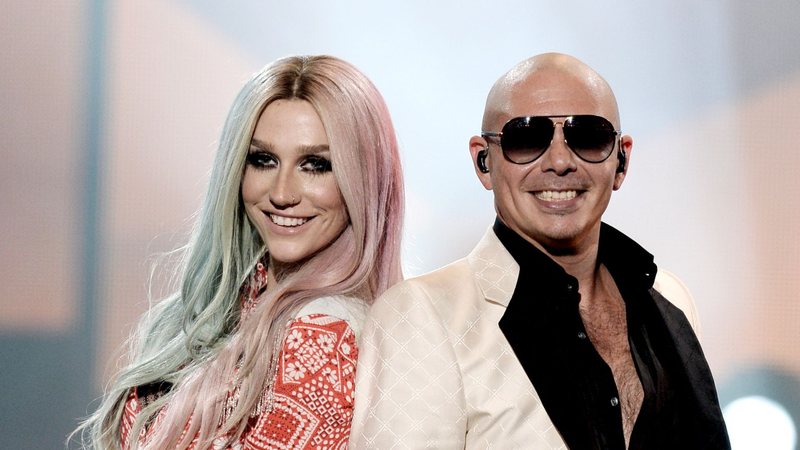 Kesha e Pitbull (Foto: Kevin Winter/Getty Images)