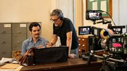 Wagner Moura e Kleber Mendonça Filho nas filmagens de O Agente Secreto (Foto: Victor Jucá)