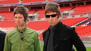 Noel e Liam Gallagher formavam o Oasis (Foto: Samir Hussein/Getty Images)