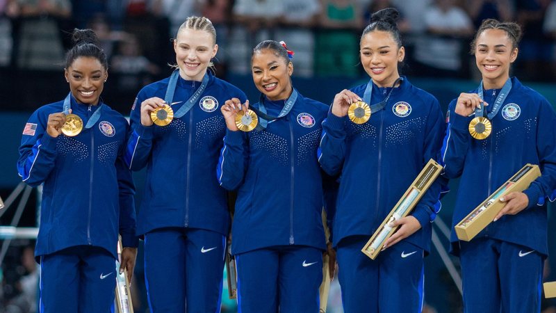 Simone Biles, Jade Carey, Jordan Chiles, Sunisa Lee e Hezly Rivera formam time de ginástica artística das Olimpíadas de Paris 2024 (Foto: Tim Clayton/Corbis via Getty Images)