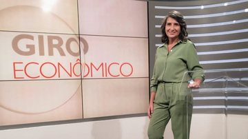 A jornalista Maria Manso apresenta o Giro Econômico, um dos programas que teve gravações suspensas pela TV Cultura (Foto: Reprodução)