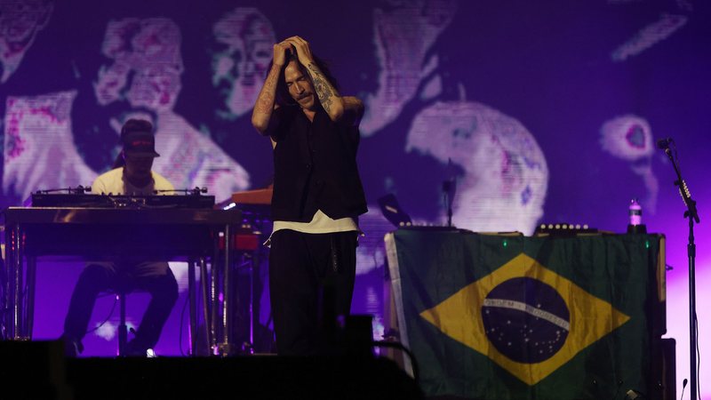 Brandon Boyd, vocalista do Incubus, durante apresentação no RiR (Foto: Wagner Meier/Getty Images)