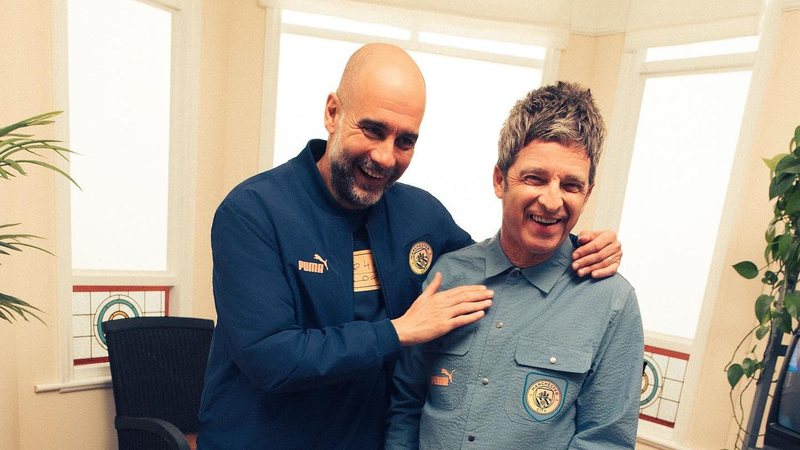 Treinador do Manchester City, Pep Guardiola, e Noel Gallagher (Foto: Reprodução/Instagram/@pumafootball)