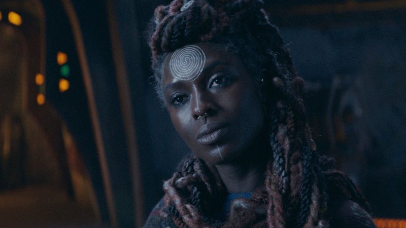 Jodie Turner-Smith como Mãe Aniseya em The Acolyte (Foto: Reprodução/Disney+)