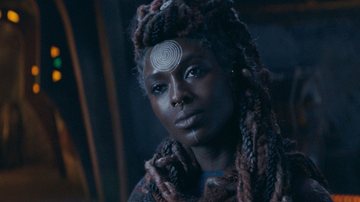 Jodie Turner-Smith como Mãe Aniseya em The Acolyte (Foto: Reprodução/Disney+)