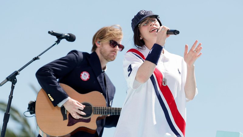 Finneas e Billie Eilish (Foto: Emma McIntyre/Getty Images for LA28)