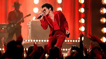 Bruno Mars canta em show beneficente RS / Foto: John Esparza