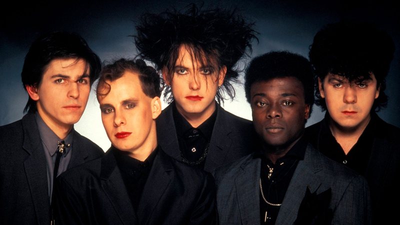 Phil Thornalley, Porl Thompson, Robert Smith, Andy Anderson, Lol Tolhurst na formação do The Cure (Foto: Fin Costello/Redferns)