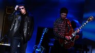 Liam e Noel Gallagher em show do Oasis em 2008 (Foto: Morena Brengola/Getty Images)