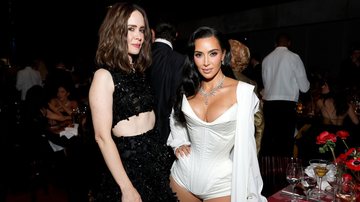 Sarah Paulson e Kim Kardashian (Foto: Emma McIntyre/Getty Images for Academy Museum of Motion Pictures)