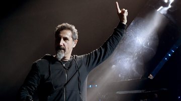 Serj Tankian, vocalista do System of a Down (Foto: Kevin Winter / Equipa / Getty Images)