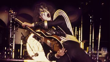 Ace Frehley, guitarrista do Kiss, em 1976 (Foto: Tom Hill / WireImage)