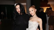 Charli XCX e Ariana Grande (Foto: Jamie McCarthy/Getty Images)