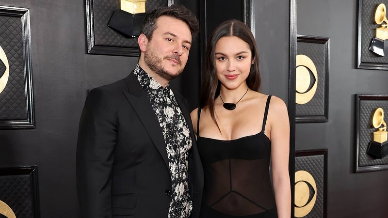 Dan Nigro e Olivia Rodrigo (Foto: Amy Sussman / Getty Images)