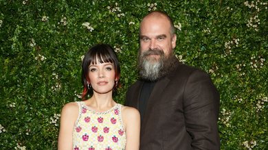 Lily Allen e David Harbour em junho de 2024 (Foto: Sean Zanni/WireImage)