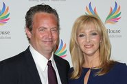 Matthew Perry e Lisa Kudrow estrelaram Friends entre 1994 e 2004 (Foto: Paul Archuleta/FilmMagic)