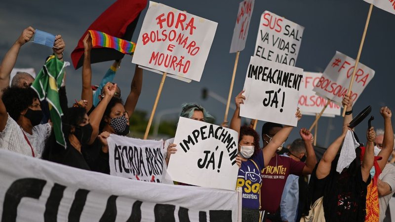 Manifestação contra Jair Bolsonaro (Foto: Andre Borges/Correspondente)